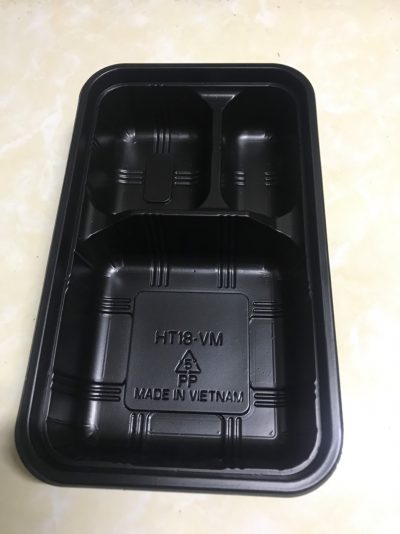 Hộp cơm 3 ngăn HT18