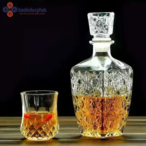 Chai thủy tinh đựng rượu mẫu vuông vát đáy họa tiết nổi 750ml - Ảnh 3